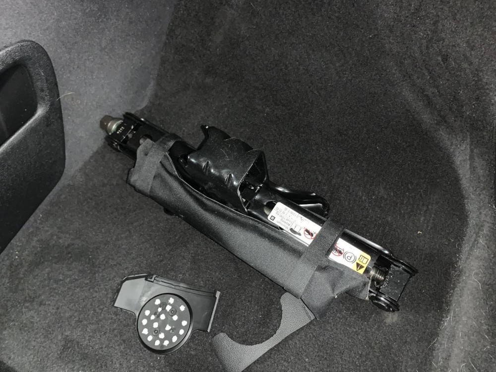Speedometer MPH Without Front Camera Fits 14-17 ENCLAVE 947773