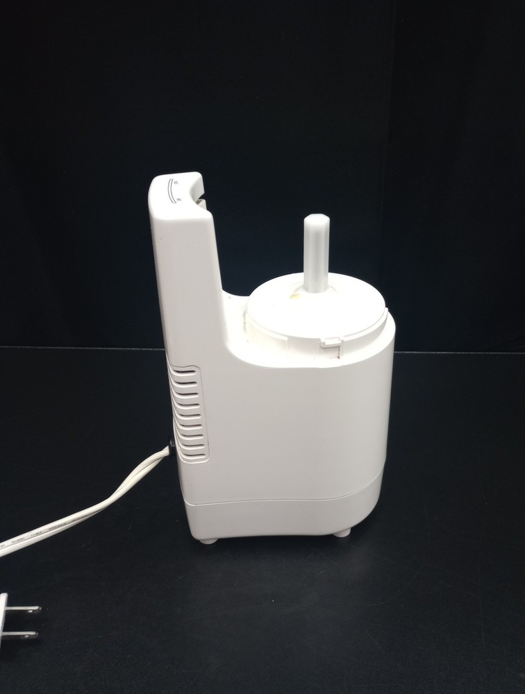 Sunbeam Oskar Jr Food Processor/Chopper Plus w Bowl & Blade