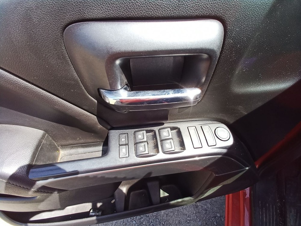SILVRDO15 2018 Glove Box 11976482