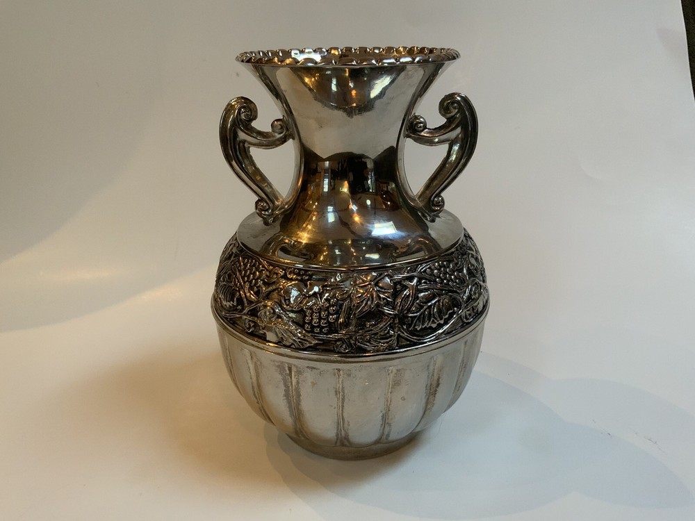 International Silver Silverplate Vase-Grapevines 7 1/4”