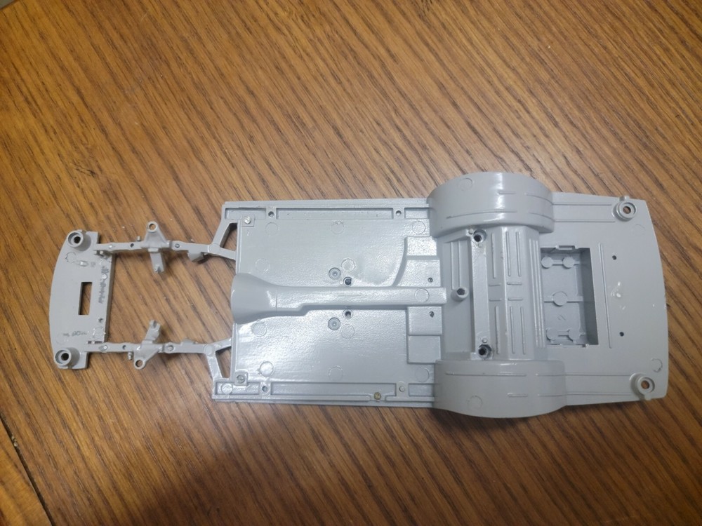 1/24 SILVER DIECAST METAL FRAME CHASIS