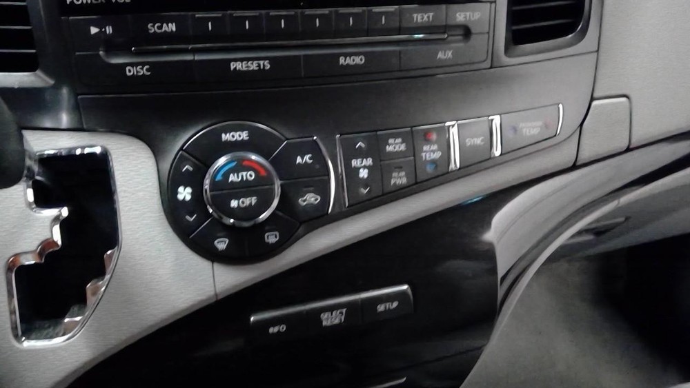 Used A/C Selector Switch fits: 2014 Toyota Sienna front control automatic temper
