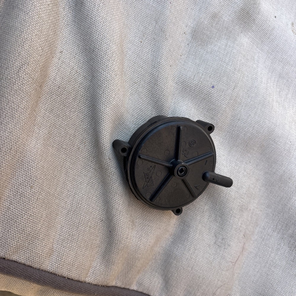 Goodman Air Pressure Switch 20197312