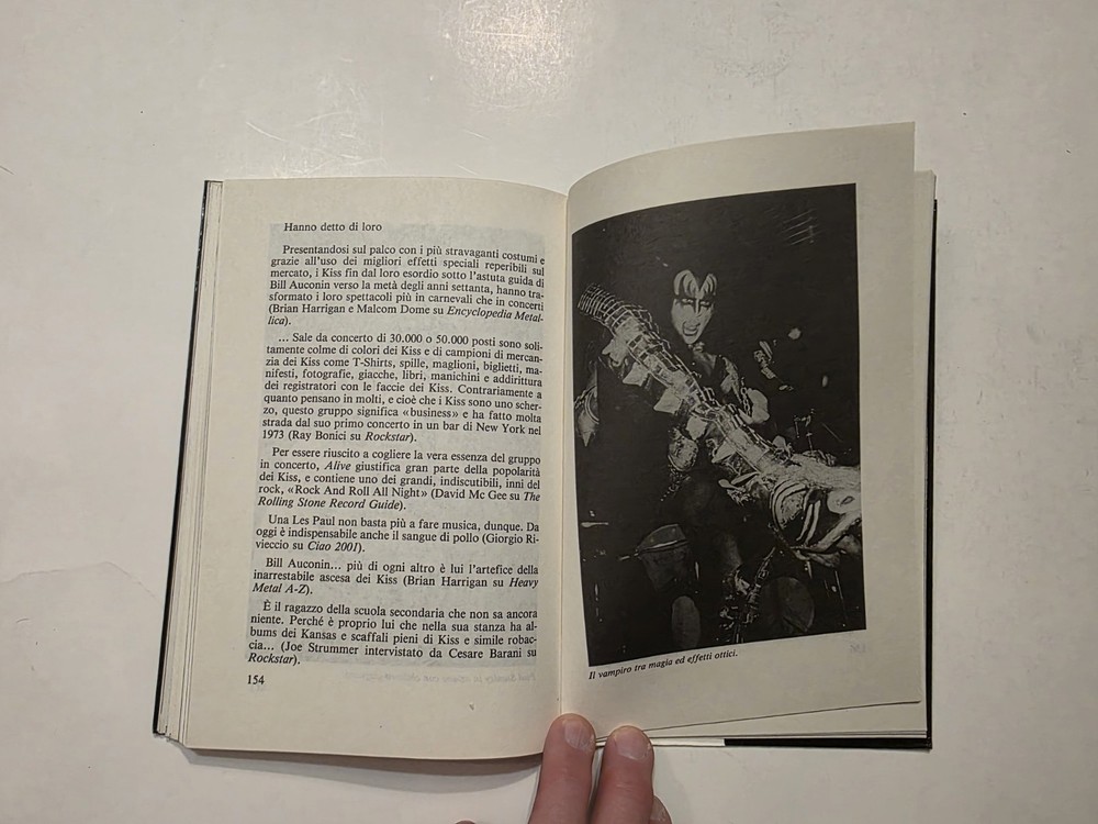 Very Rare Kiss 1978 Italian Rock Music Book