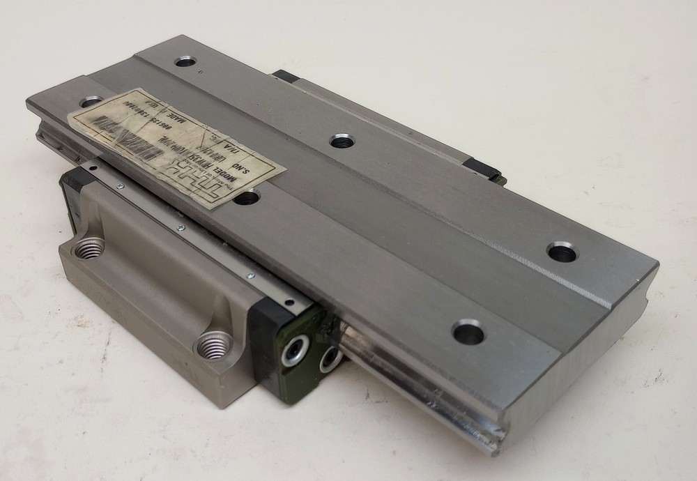 THK HRW35CA1UU+200L Linear Guide Assembly 200mm Length