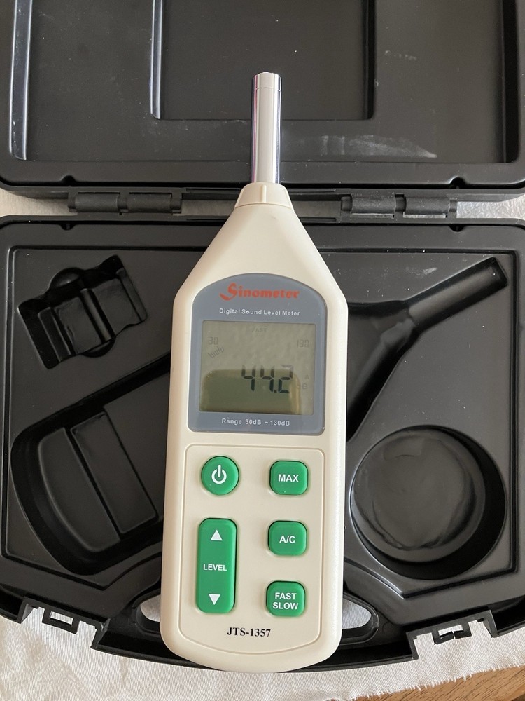 Professional Instruments Sinometer Digital Sound Level Meter JTS-1357