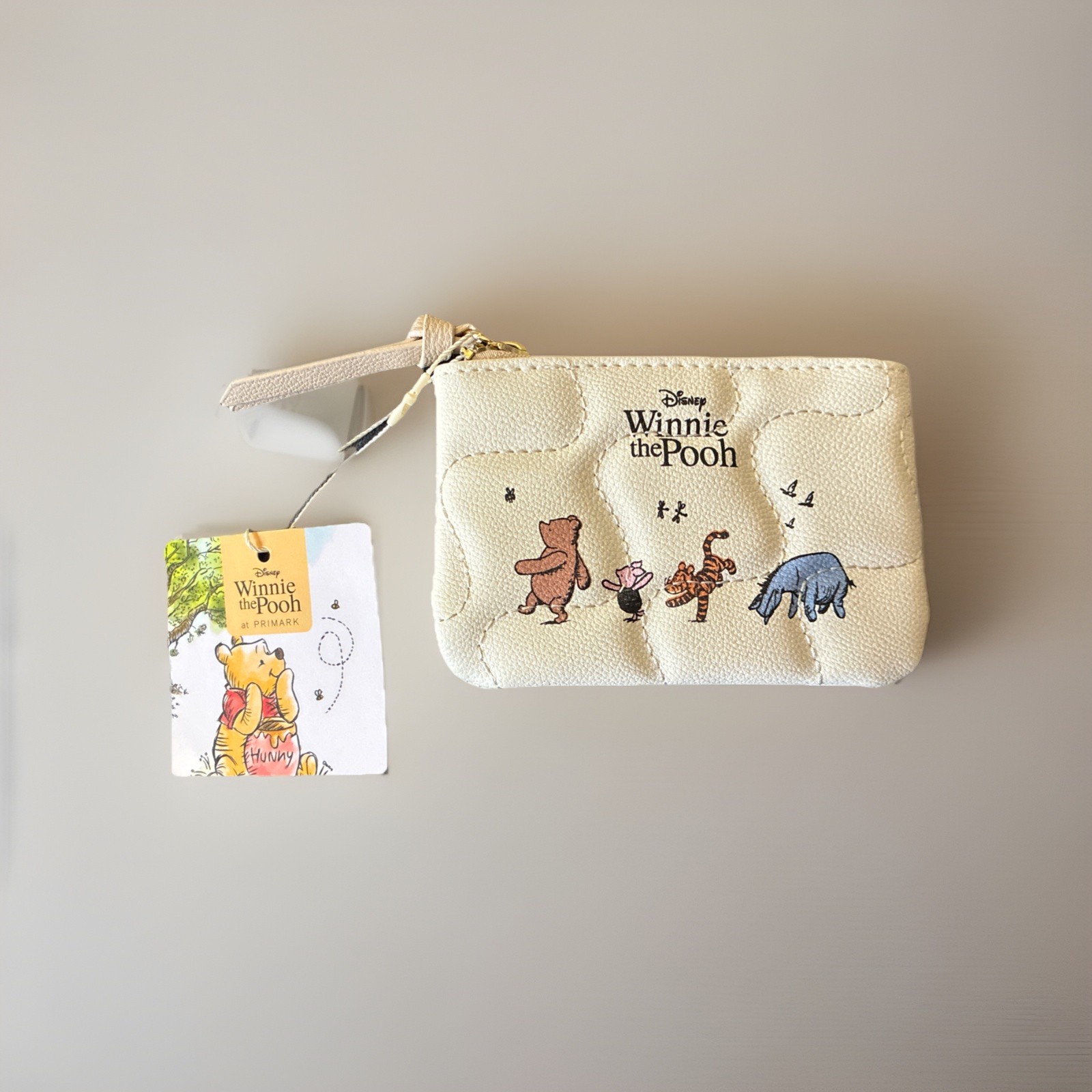 DISNEY WINNIE THE POOH AT PRIMARK ZIP COIN CASE NWT (C)