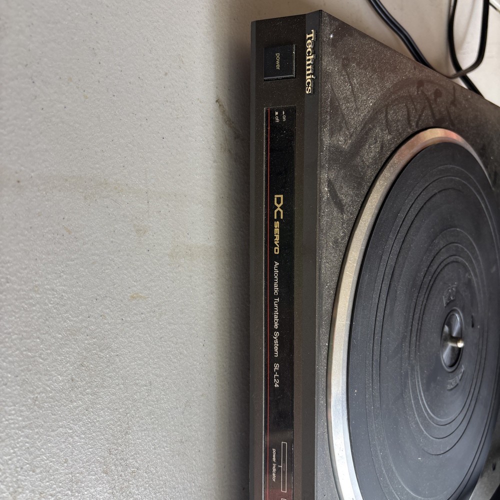 Technics Automatic Turntable System SL-L20 - Read