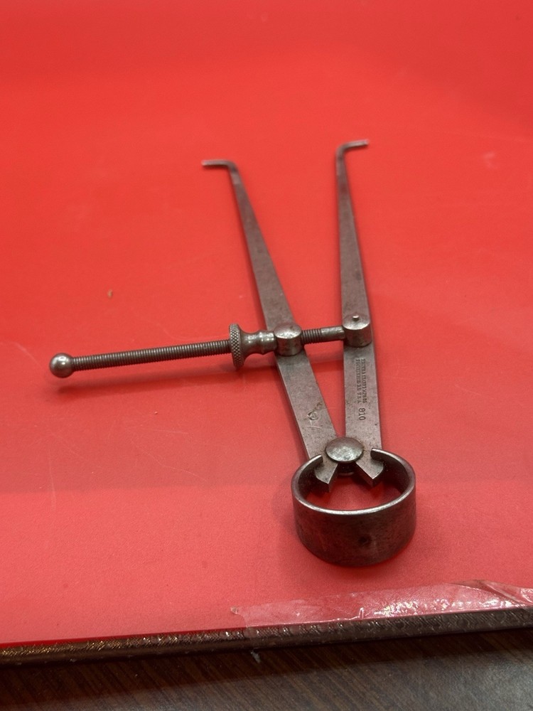 BROWN & SHARPE 810 INSIDE CALIPERS F3