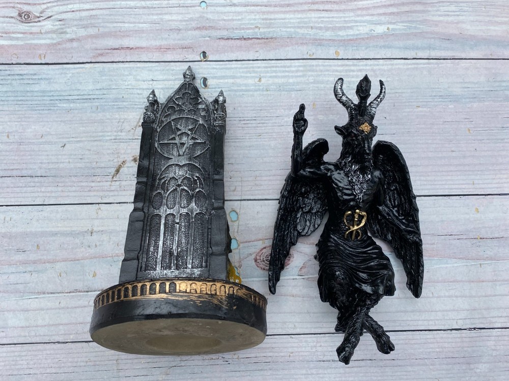 Templar Sabbatic Goat Baphomet Satan Black 10"X6" / Devil / Evil / Seating Down