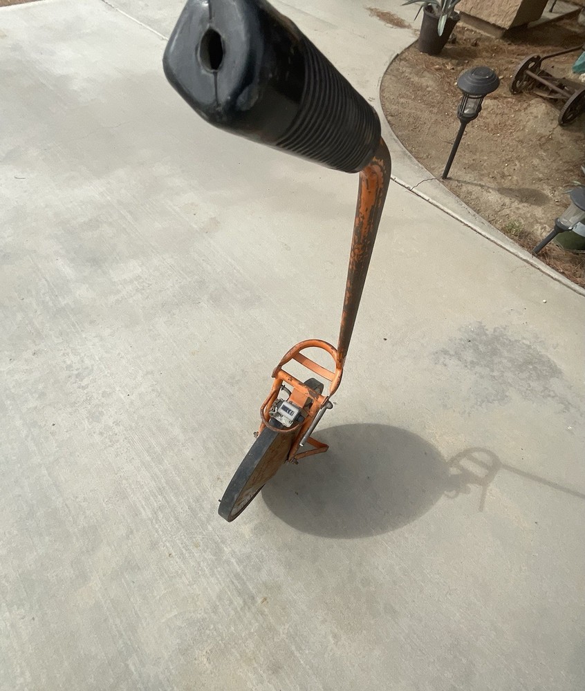 Vintaga measuring wheel counter