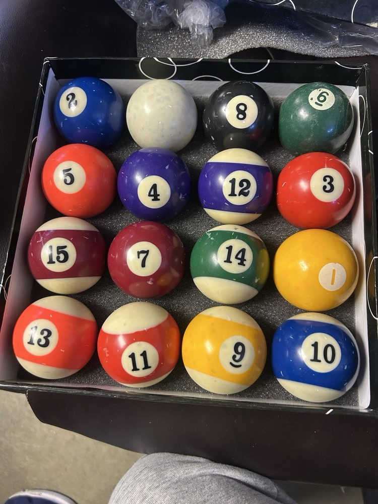 Pool Balls Set