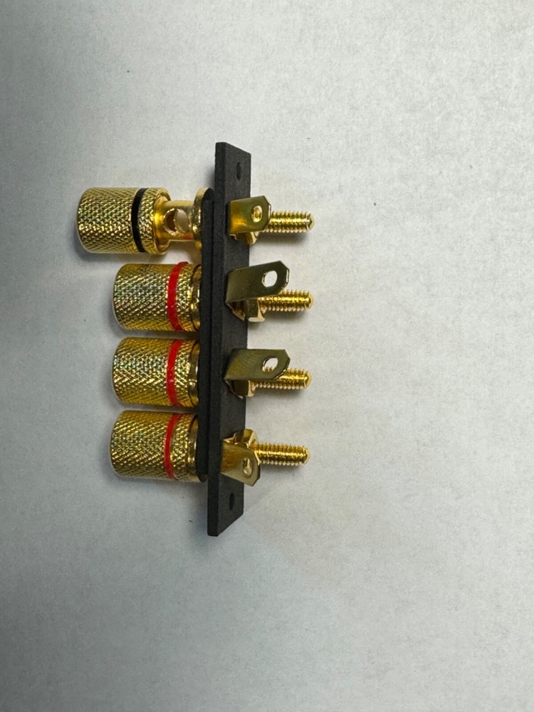 Speaker terminals, binding posts for Fisher receiver