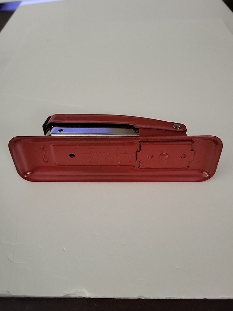 Swingline Metal Stapler