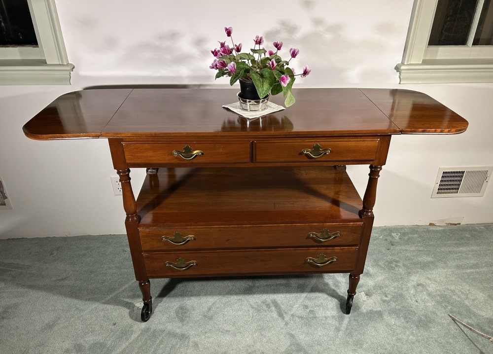 Statton solid cherry Server