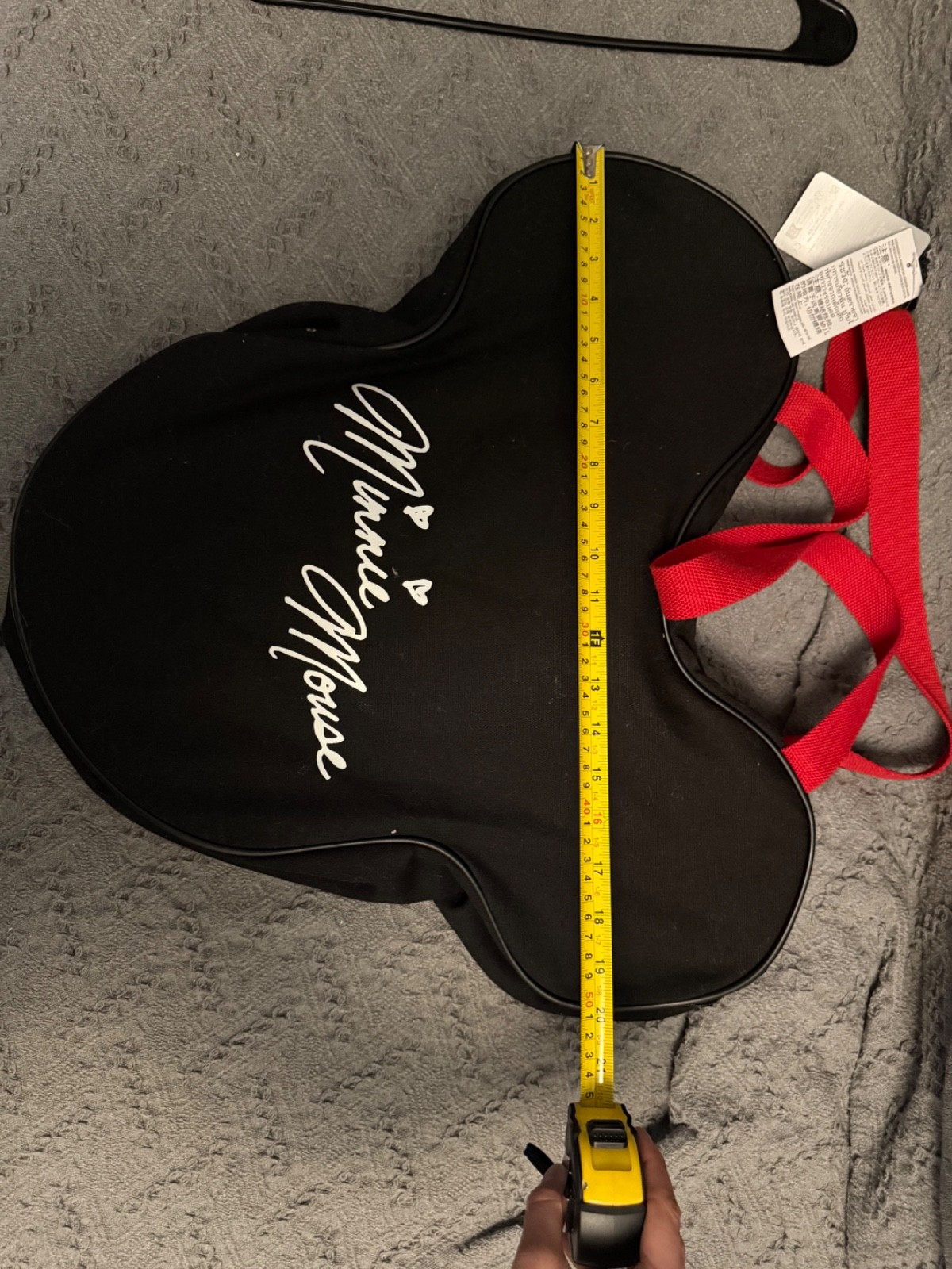 Disney Parks NWT Minnie Mouse tote bag EXCELLENT CONDITION