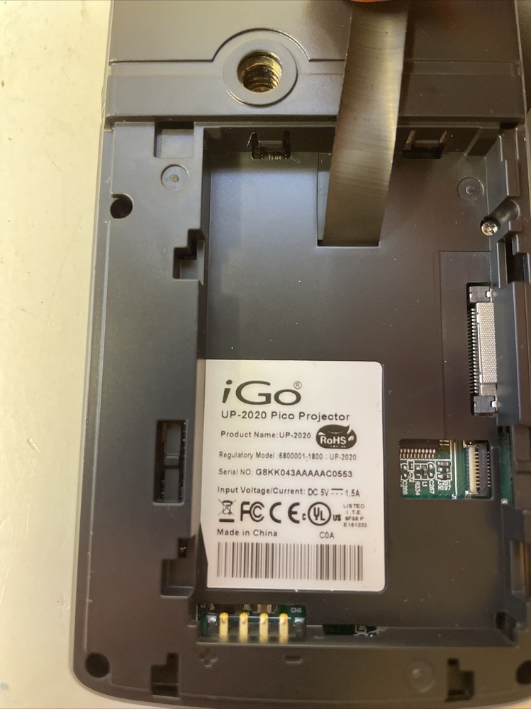 iGo Pocket Projector Slim DLP Texas Instruments: UP2020