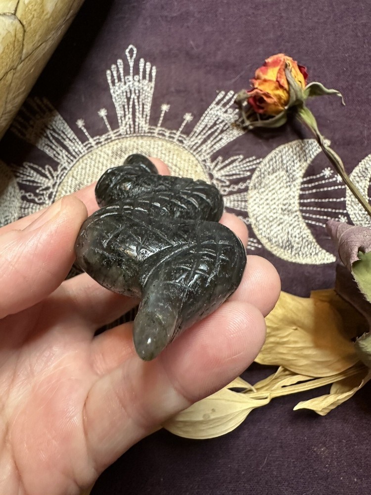 Labradorite Snake Carving, Natural Crystal