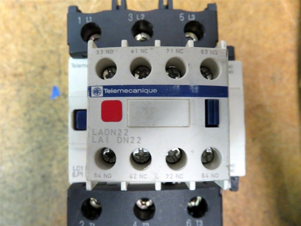 Schneider Telemecanique LPI D8011 Square D Contactor 240V