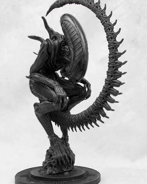 Alien Romulus Alien Xenomorph Monster Figure Model Desk Decor Toy Statue Gift
