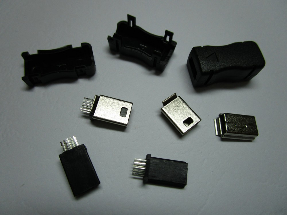 24 pcs 10 Pin Mini USB Plug Male Socket Connector Plastic New