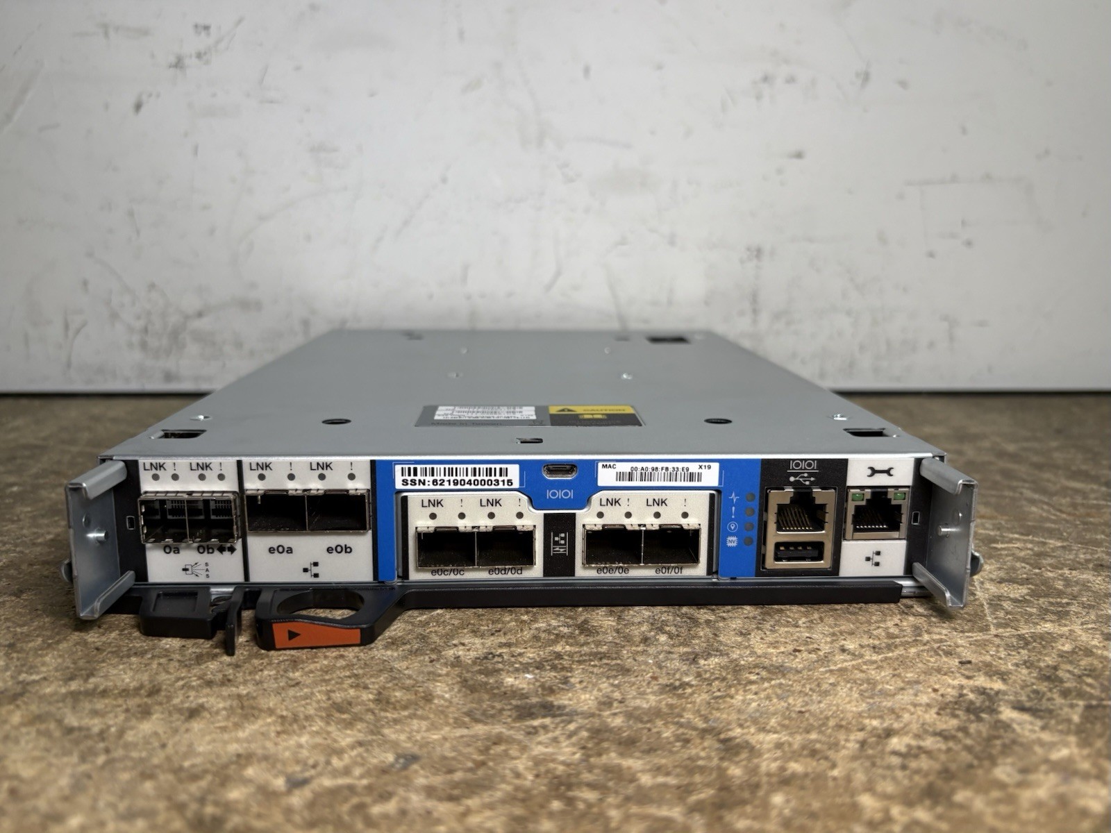 NetApp X3219A FAS2700 Series Controller w/o Memory 111-03964+C2