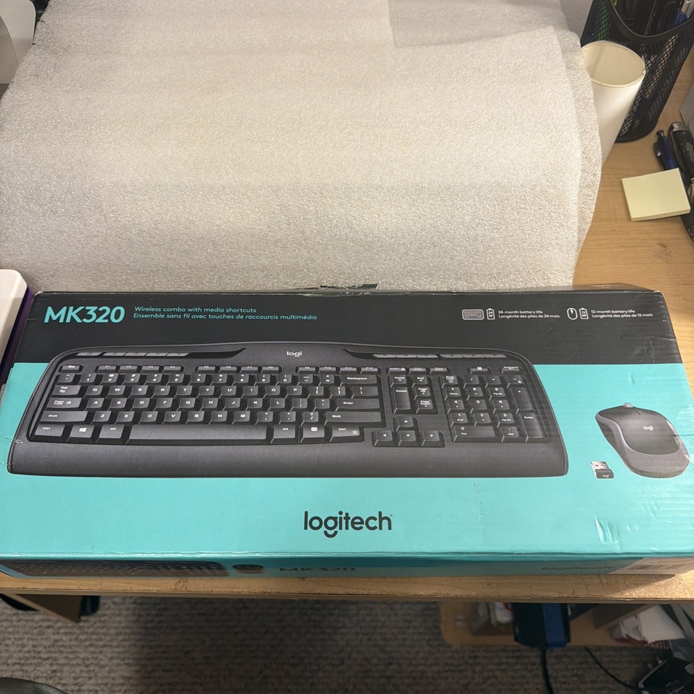 Logitech MK320 Wireless Keyboard and Mouse Combo Black N USB Dongle