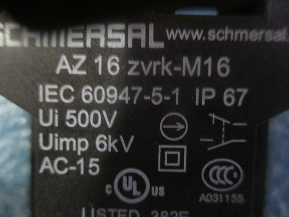 Schmersal Model: AZ 16 zvrk-M16 Safety Interlock Switch with Key