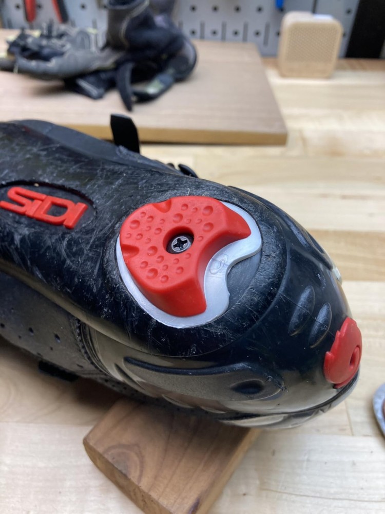2-Plug Rubber Heel Pads CC & M3