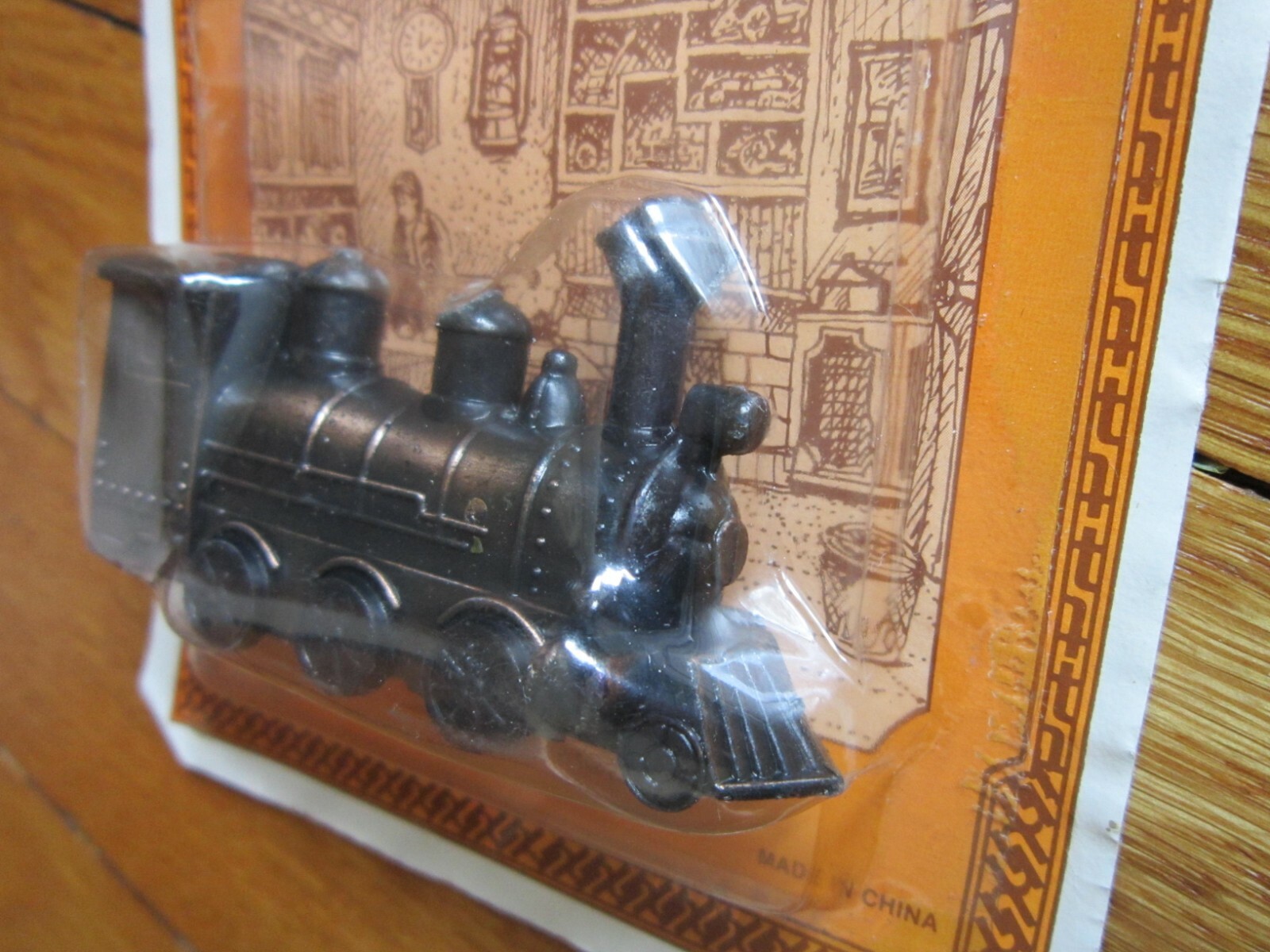 Vtg Die-Cast Metal Miniature Train Engine Cow Catcher Detailed Pencil Sharpener