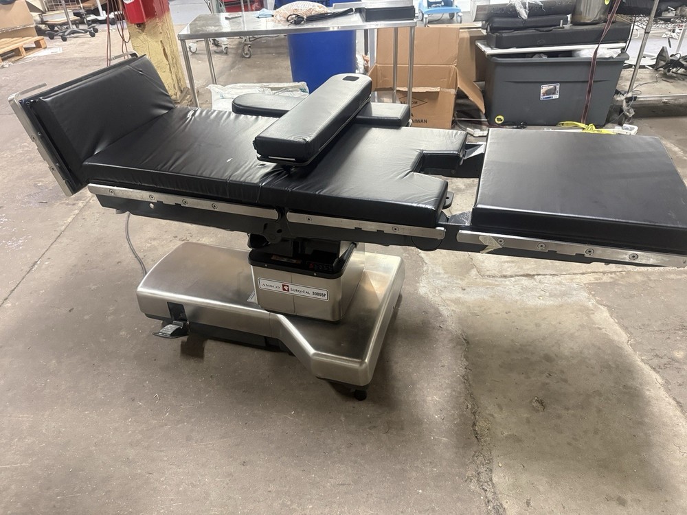 Amsco 3080 OR Table