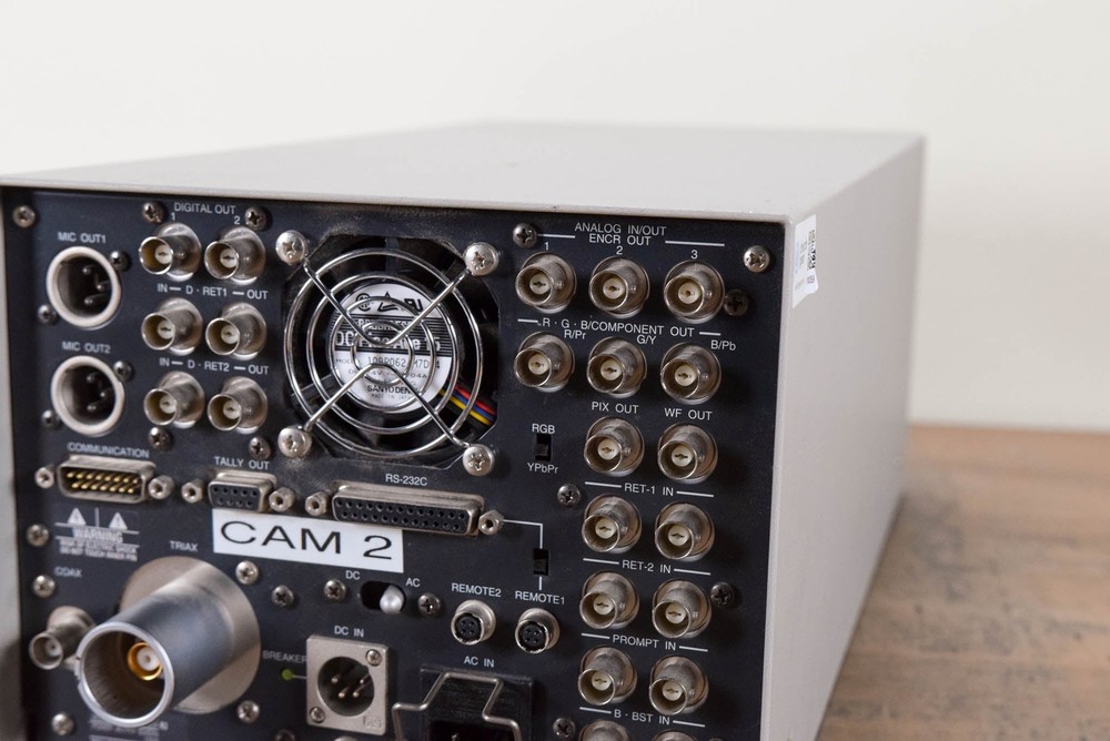 Hitachi TU-Z3A Camera Control Unit Triax Base Station CG00SPA