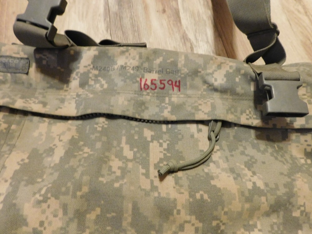 US ARMY ACU FIREFORCE TACTICAL GEAR BARREL BAG