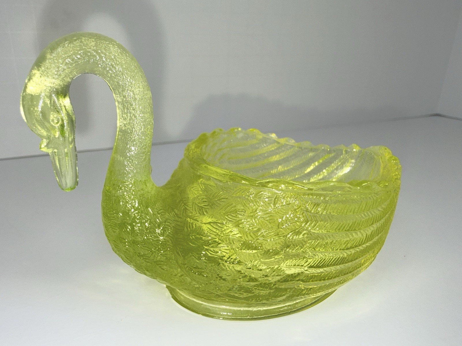 3 7/8" SWAN SALT DIP OPEN CELLAR CANARY YELLOW VASELINE GLASS