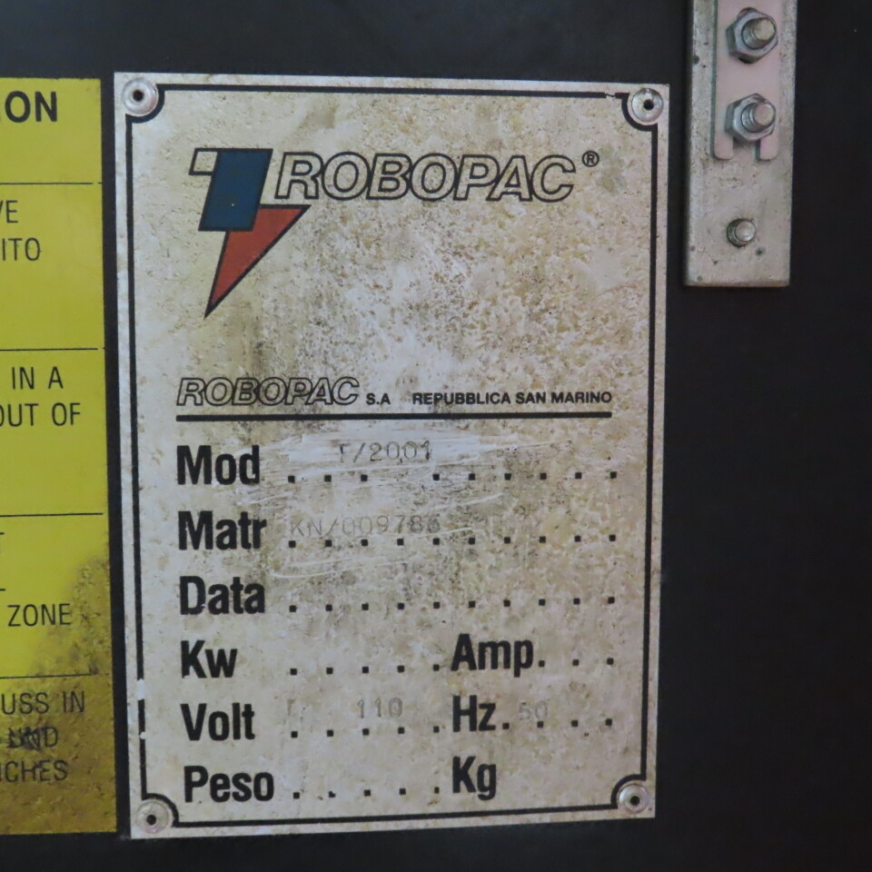 Robopac T/2001 Automatic Robot Pallet Stretch Wrapper Machine 76" H