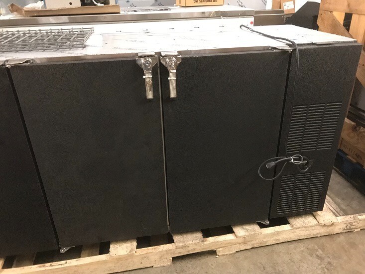 Glastender 92" Refrigerated Back Bar Cabient C1FB92-R 4- Section, Solid Door