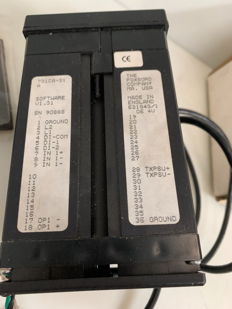 FOXBORO CONTROLLER 731 CA SERIES MODEL 731CA-31 A