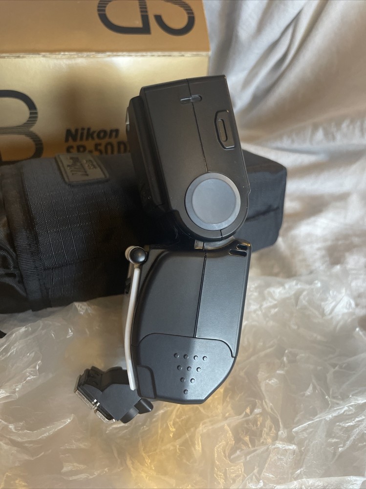 Nikon Speedlight SB-50DX Shoe Mount Flash for Nikon