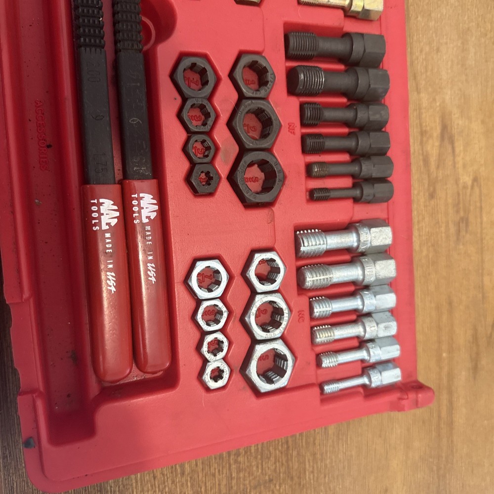 Mac Tools 48-Piece Thread Restoring Set TRCOMBO-48 Complete Looks New