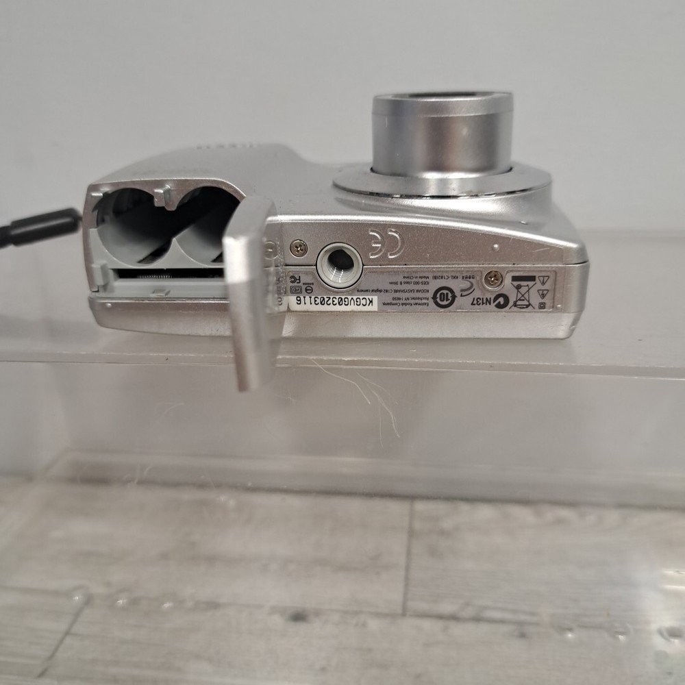 Kodak EasyShare Z710 / C182 Digital Cameras Untested