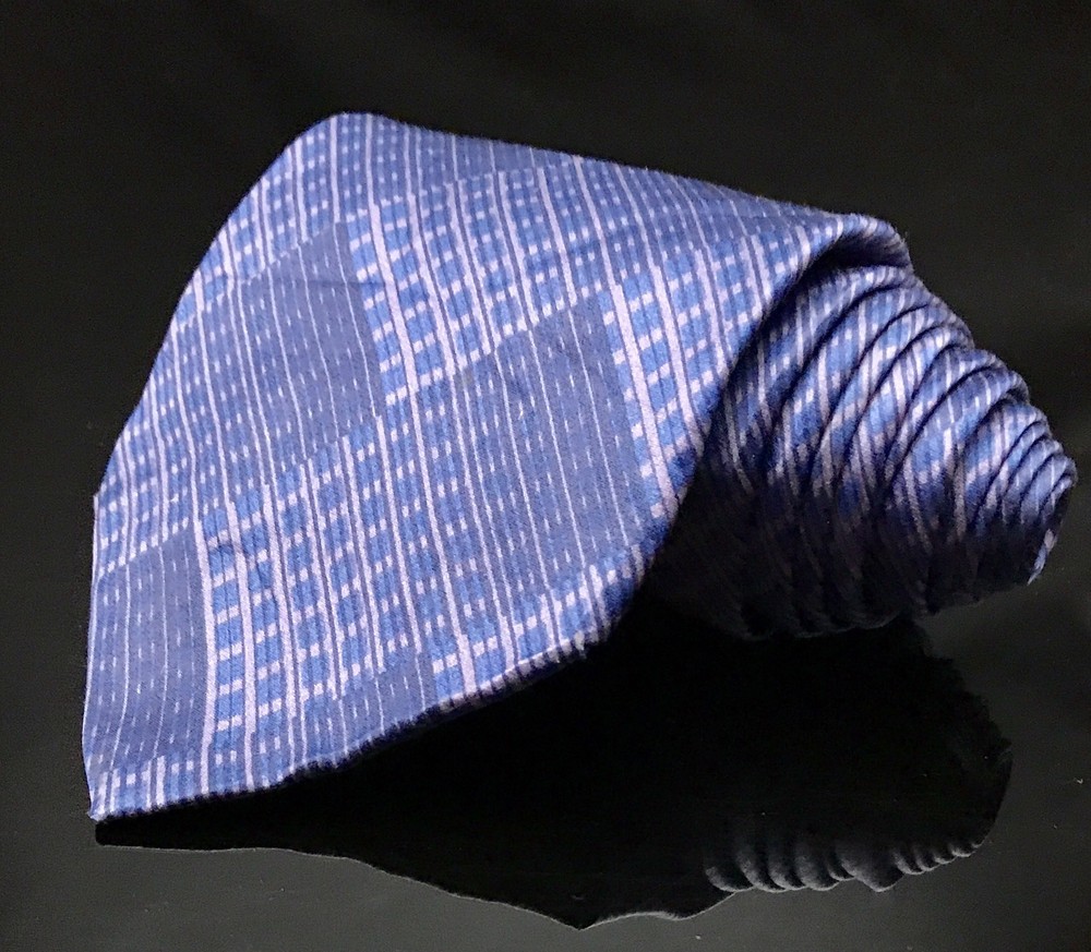 GEOFFREY BEENE Hand Made Polyester Purple Tie Diamond Necktie