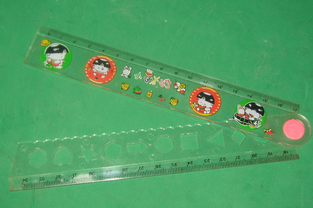 Folding Metric Ruller - 34cm -Plastic