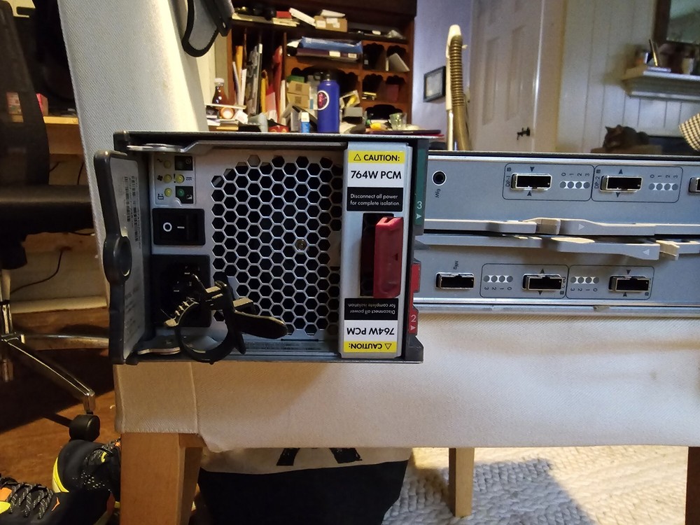 HP M6710 Drive Shelf 2U Storage Array 2.5" SAS 24-Port