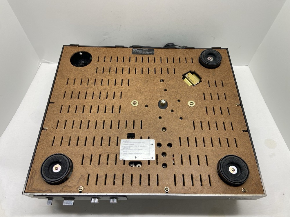 Sony PS-212 Direct Drive Turntable Bench Tested Working Missing Right Foot