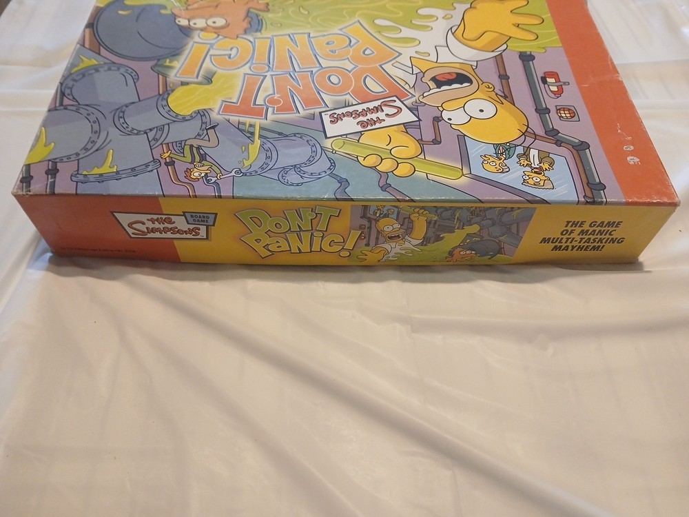 Don't Panic The Simpsons Board Game Complete