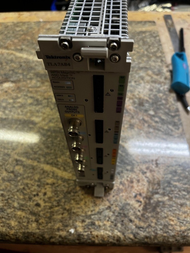 2GG Tektronix TLA7AB4 136-Channel Logic Analyzer Module