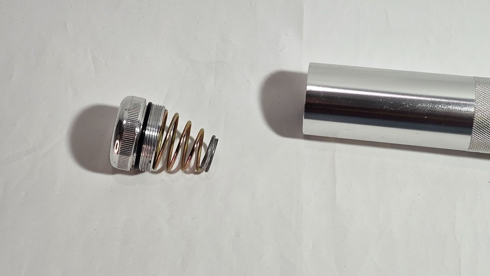 Mag-Lite Silver Flashlight (Standard Size)