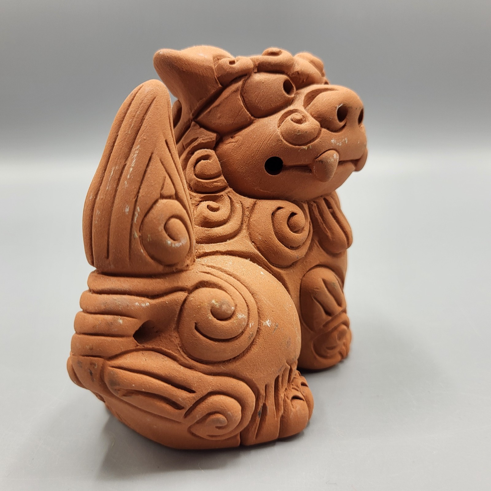 Set of 2 Okinawan Shisa Foo Dog Guardian Lions Figurines Terra Cotta Clay 3.5"