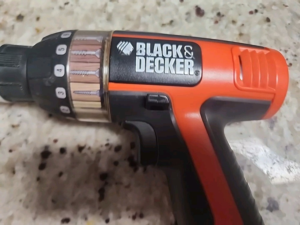 Black & Decker BD12PS 12V 3/8" Cordless Drill Driver Bare Tool Only