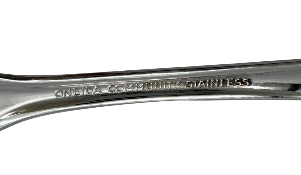 Oneida Community My Rose Stainless Pierced Pie Server Cake Dessert Serving